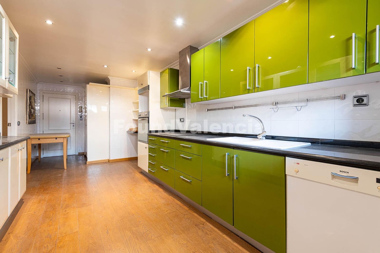3 chambre Appartement à vendre à Valence ville avec garage - 800 000 € (Ref: 9978413)
