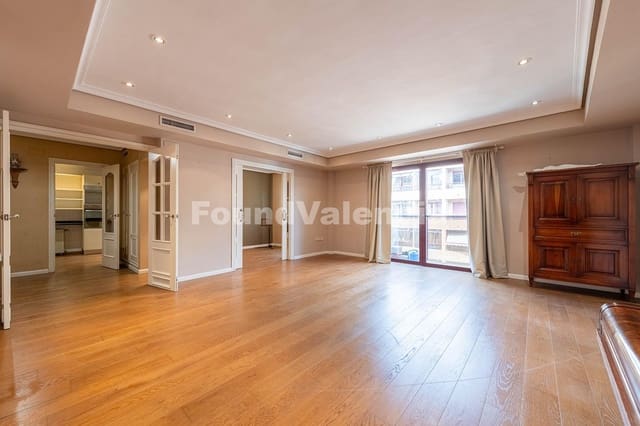 3 slaapkamer Appartement te koop in Valencia stad met garage - € 800.000 (Ref: 9978413)