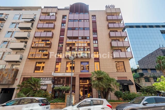 3 slaapkamer Appartement te koop in Valencia stad met garage - € 800.000 (Ref: 9978413)