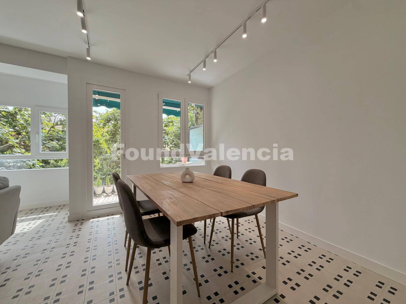 3 bedroom Apartment for sale in Valencia city - € 625,000 (Ref: 9978414)