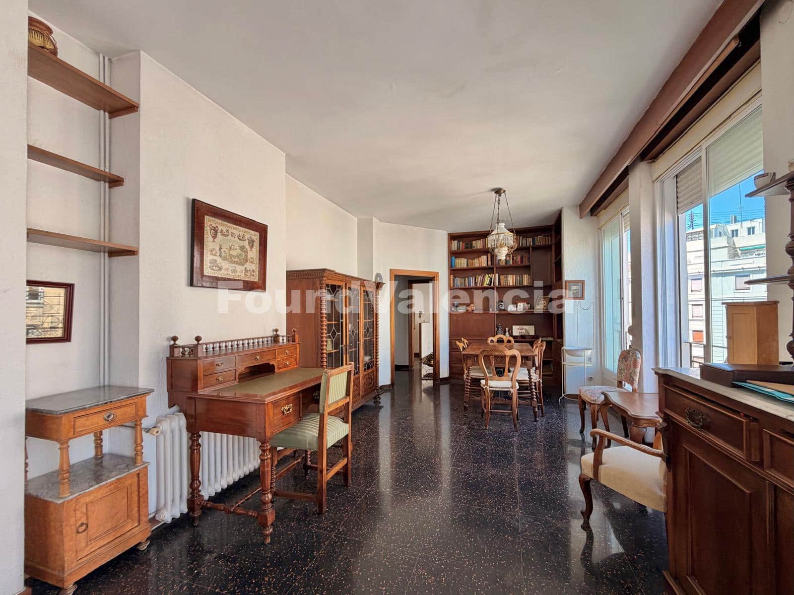 Apartamento de 3 habitaciones en València ciudad en venta - 690.000 € (Ref: 9984478)