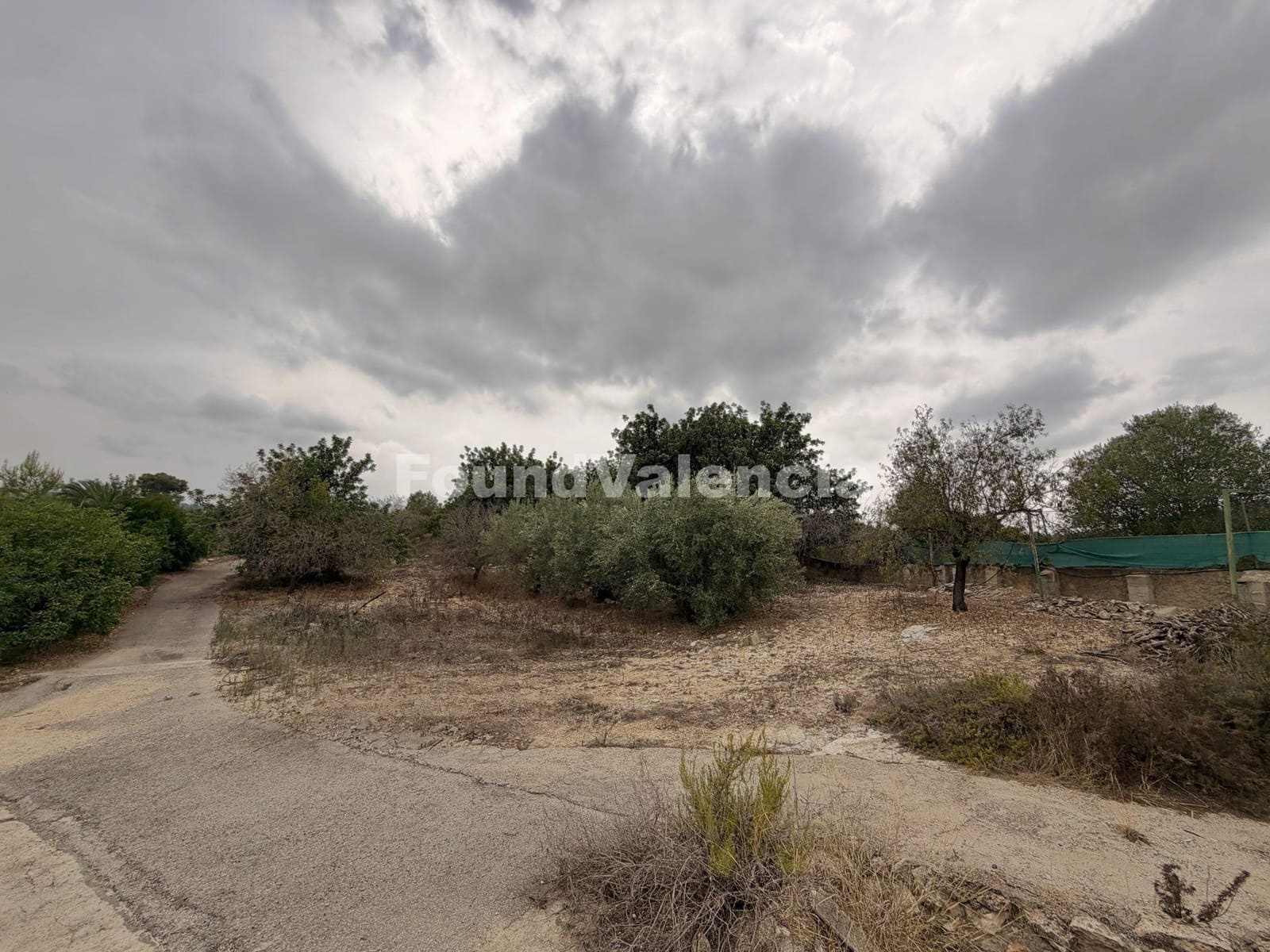Chalet de 2 habitaciones en Torrent en venta - 230.000 € (Ref: 9990292)