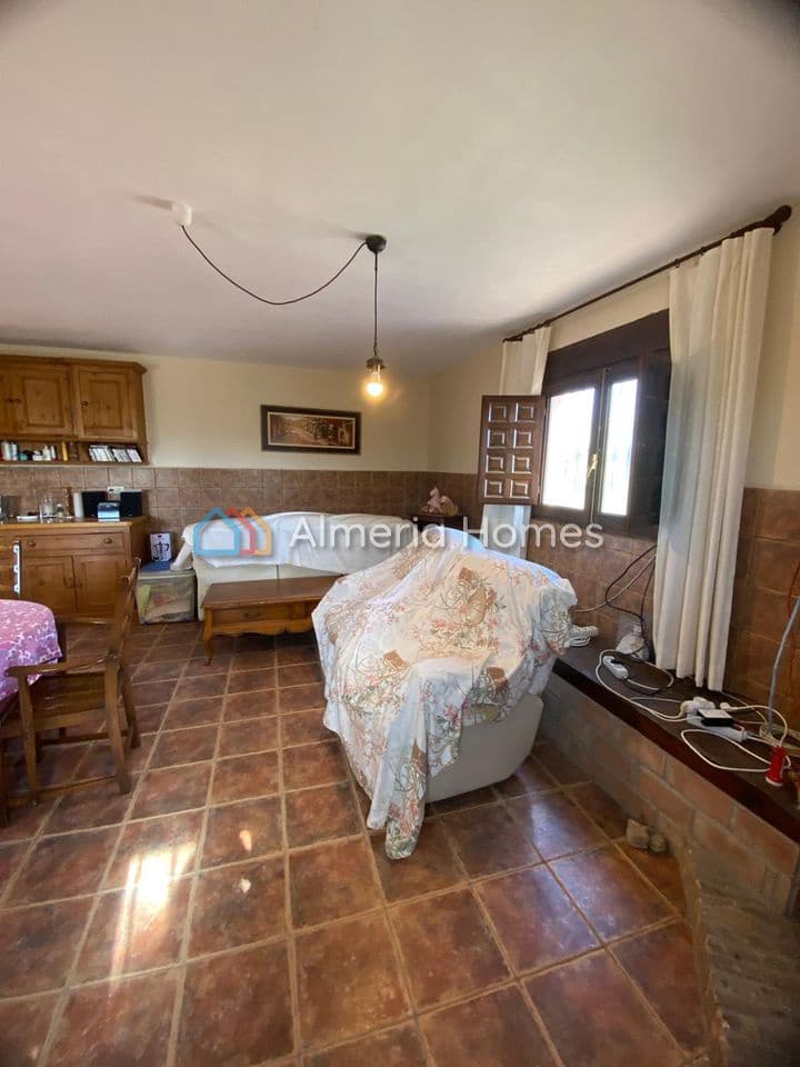4 slaapkamer Finca/Landhuis te koop in Oria met zwembad - € 169.000 (Ref: 10000882)