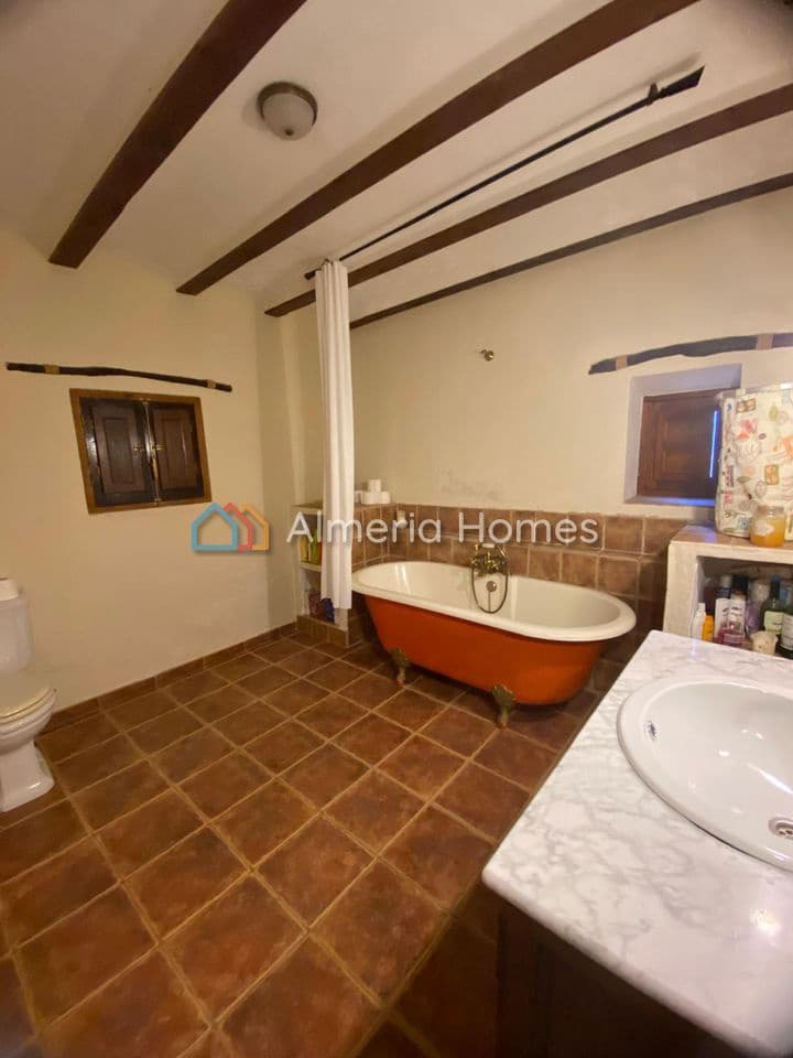 4 slaapkamer Finca/Landhuis te koop in Oria met zwembad - € 169.000 (Ref: 10000882)