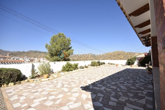 2 camera da letto Villa in vendita in Albanchez con garage - 169.995 € (Rif: 10001234)