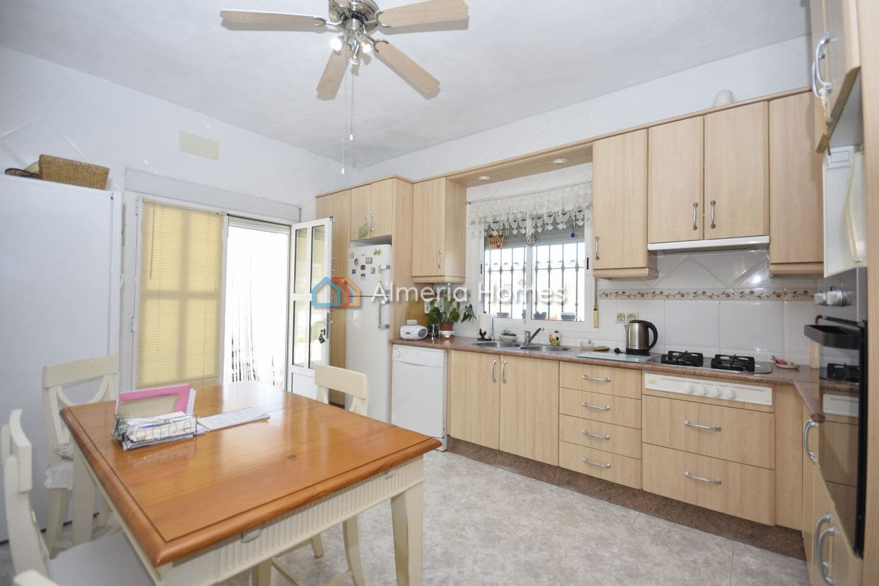 2 sovrum Villa till salu i Albanchez med garage - 169 995 € (Ref: 10001234)
