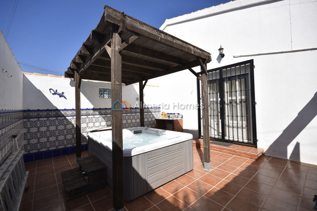 2 sovrum Villa till salu i Albanchez med garage - 169 995 € (Ref: 10001234)