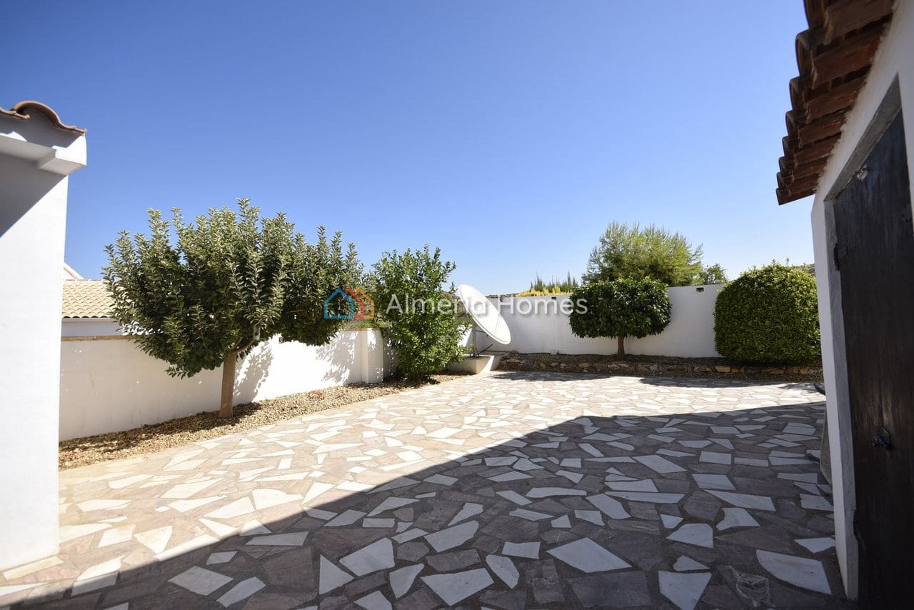 2 sovrum Villa till salu i Albanchez med garage - 169 995 € (Ref: 10001234)
