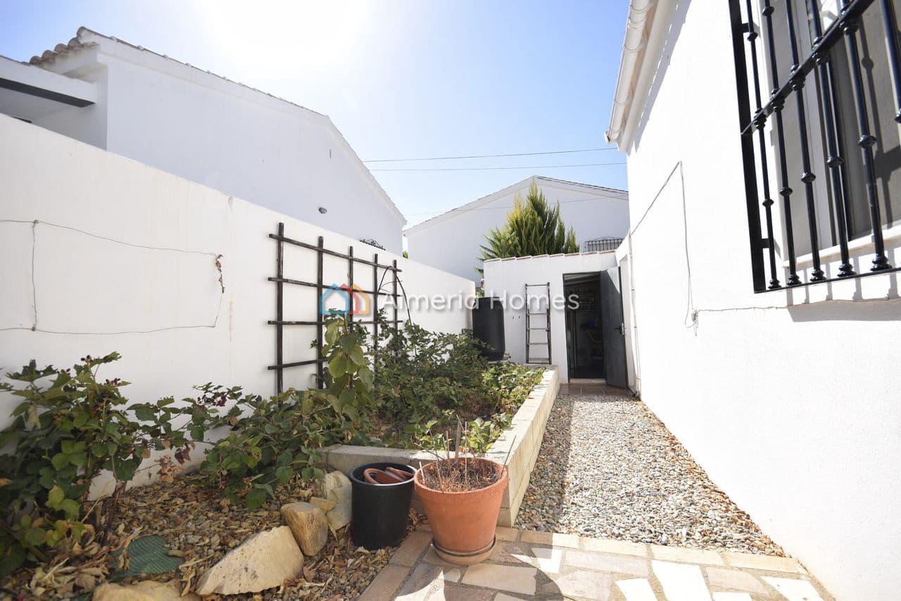 2 sovrum Villa till salu i Albanchez med garage - 169 995 € (Ref: 10001234)