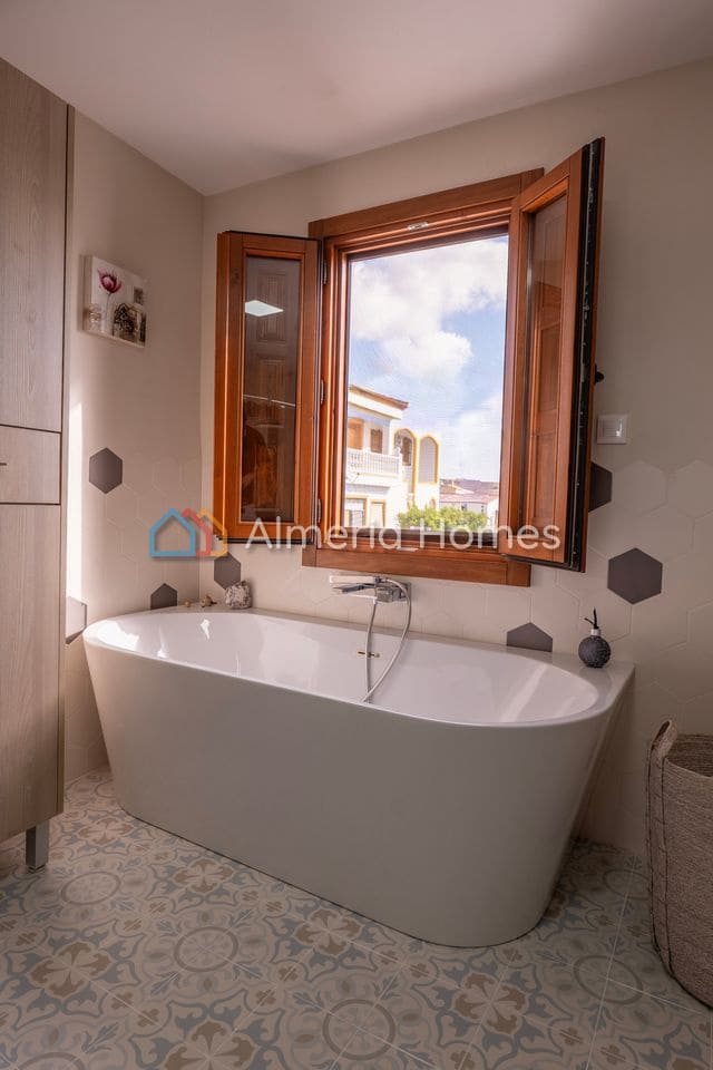 3 camera da letto Finca/Casa di Campagna in vendita in Albox con piscina - 395.000 € (Rif: 10011849)
