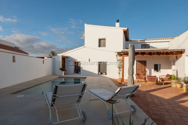 3 camera da letto Finca/Casa di Campagna in vendita in Albox con piscina - 395.000 € (Rif: 10011849)