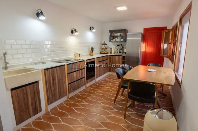 3 camera da letto Finca/Casa di Campagna in vendita in Albox con piscina - 395.000 € (Rif: 10011849)