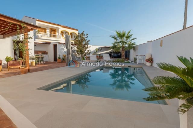3 camera da letto Finca/Casa di Campagna in vendita in Albox con piscina - 395.000 € (Rif: 10011849)