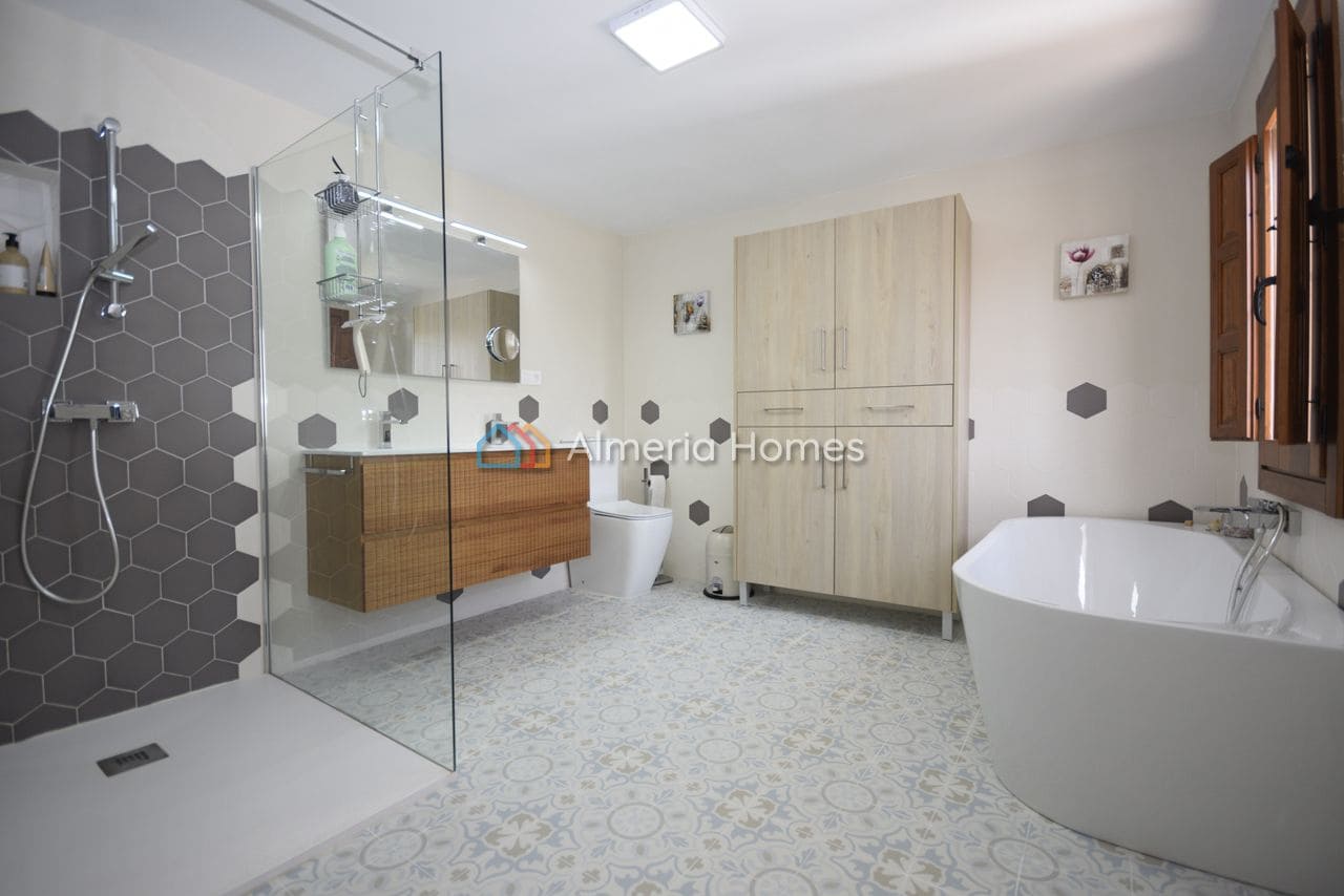3 bedroom Finca/Country House for sale in Albox with pool - € 374,995 (Ref: 10011849)
