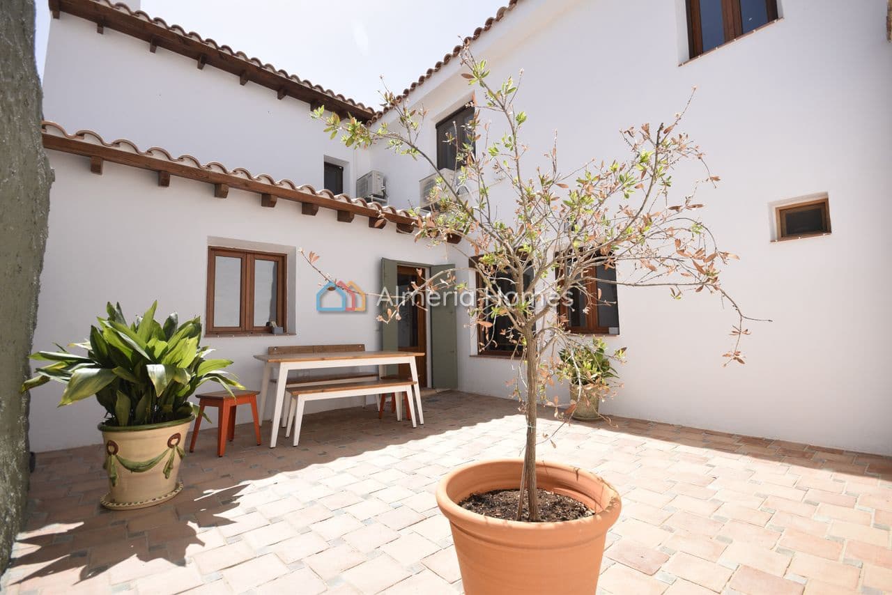3 bedroom Finca/Country House for sale in Albox with pool - € 374,995 (Ref: 10011849)