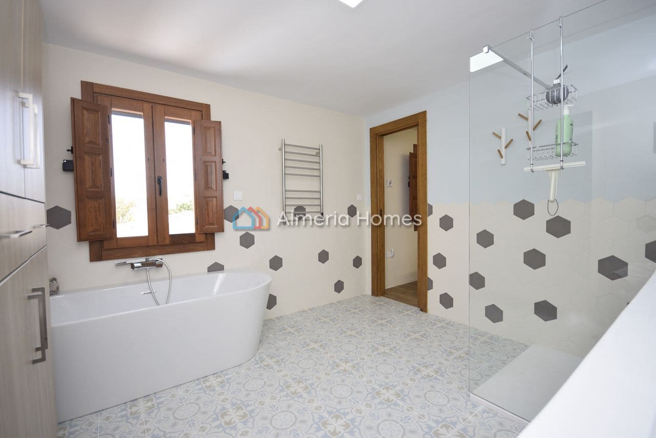 3 bedroom Finca/Country House for sale in Albox with pool - € 374,995 (Ref: 10011849)