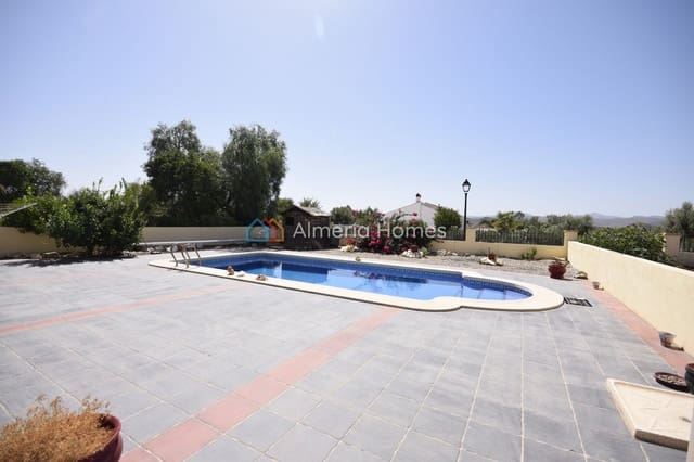 3 Zimmer Villa zu verkaufen in Partaloa mit Pool Garage - 239.950 € (Ref: 10016646)