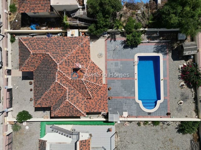 3 Zimmer Villa zu verkaufen in Partaloa mit Pool Garage - 239.950 € (Ref: 10016646)