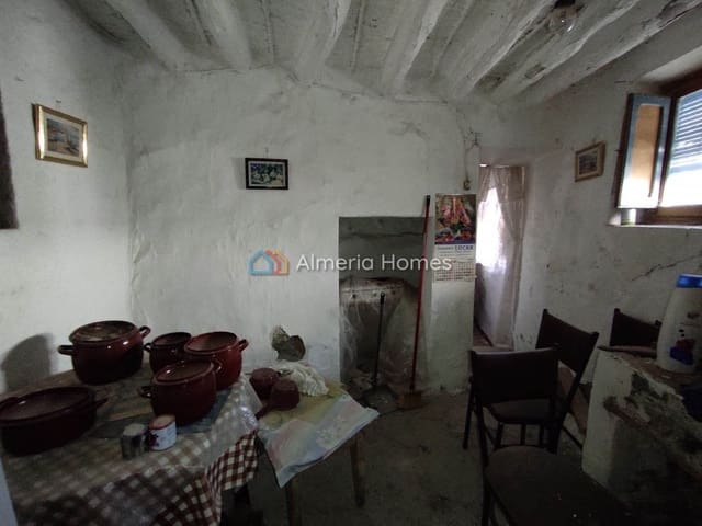 4 sovrum Hus till salu i Lúcar - 29 000 € (Ref: 10019783)