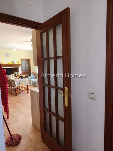 6 chambre Finca/Maison de Campagne à vendre à Castril - 199 950 € (Ref: 10024808)