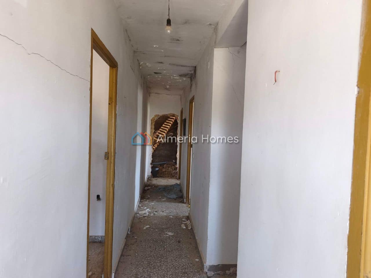 6 chambre Finca/Maison de Campagne à vendre à Castril - 199 950 € (Ref: 10024808)
