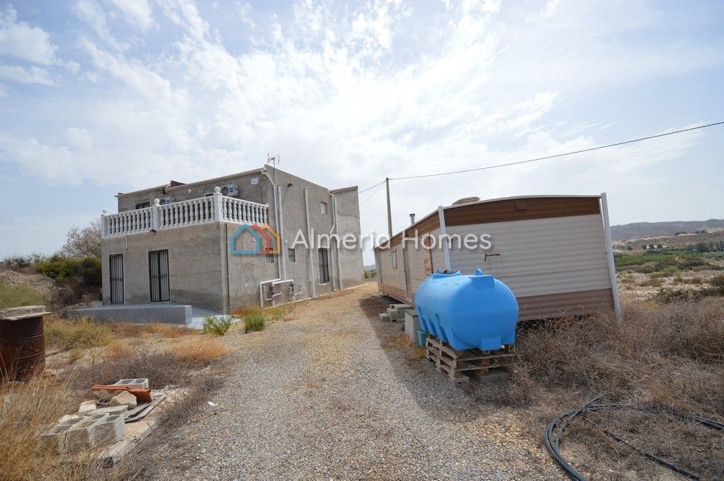 6 Zimmer Finca/Landgut zu verkaufen in Arboleas mit Garage - 269.000 € (Ref: 10026148)