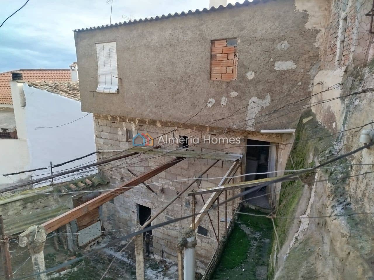 3 soverom Hus til salgs i Caniles med garasje - € 54 000 (Ref: 10030971)