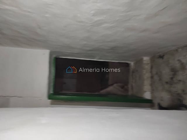 3 soverom Hus til salgs i Cortes de Baza - € 55 000 (Ref: 10030972)