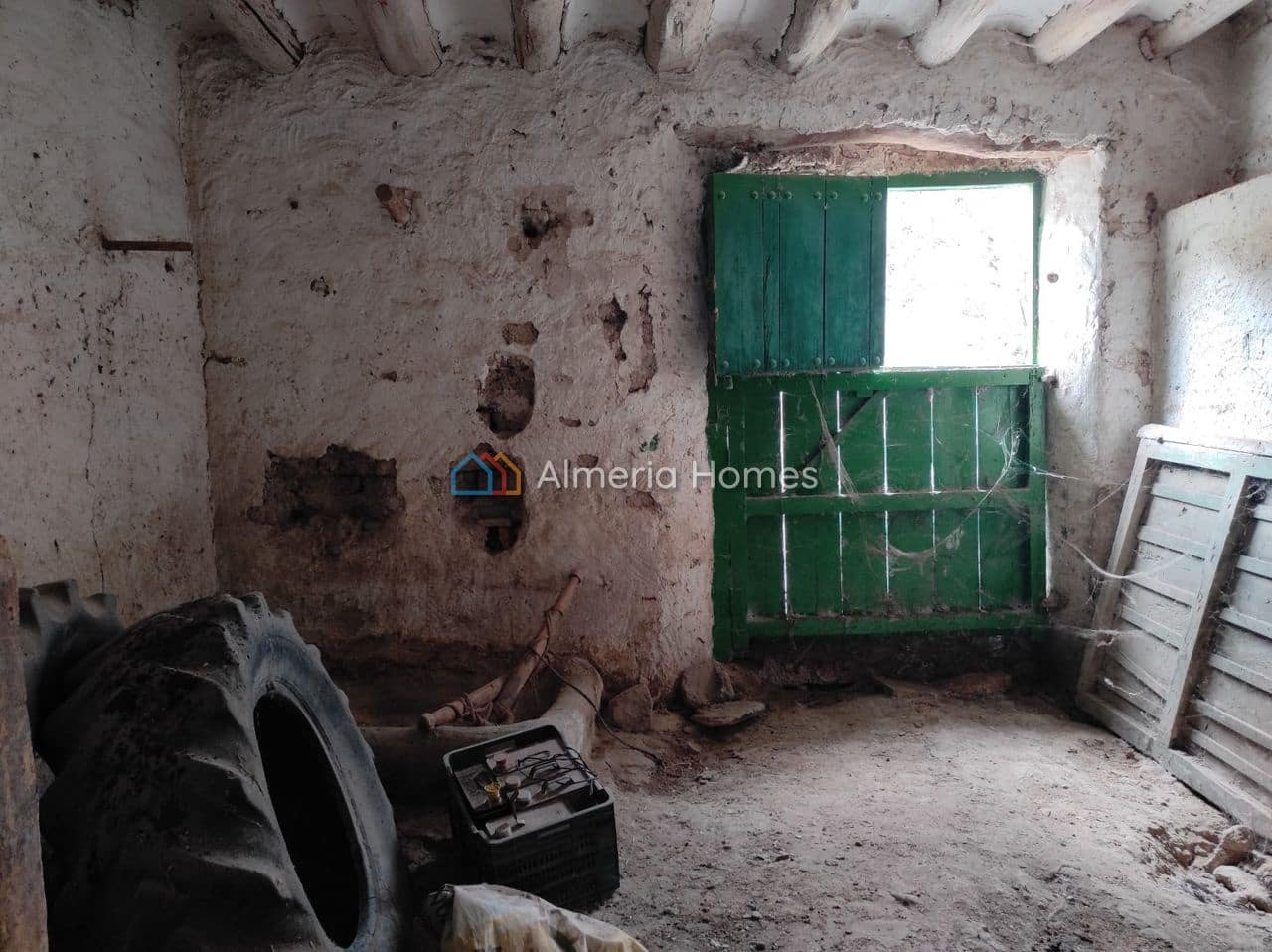 Casa de 3 habitaciones en Cortes de Baza en venta con garaje - 55.000 € (Ref: 10030972)