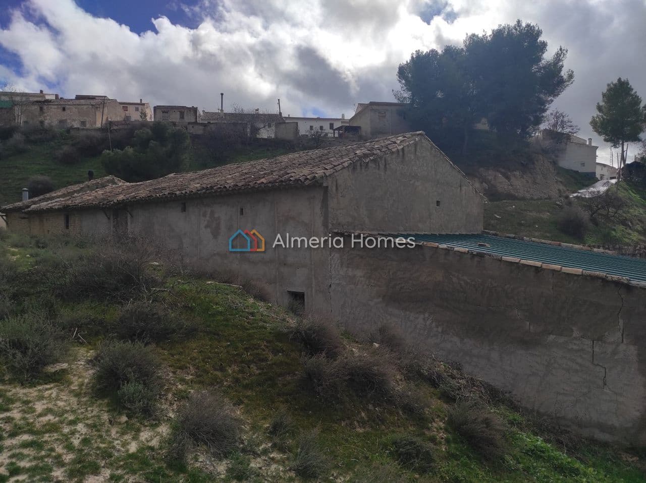 Casa de 3 habitaciones en Cortes de Baza en venta con garaje - 55.000 € (Ref: 10030972)