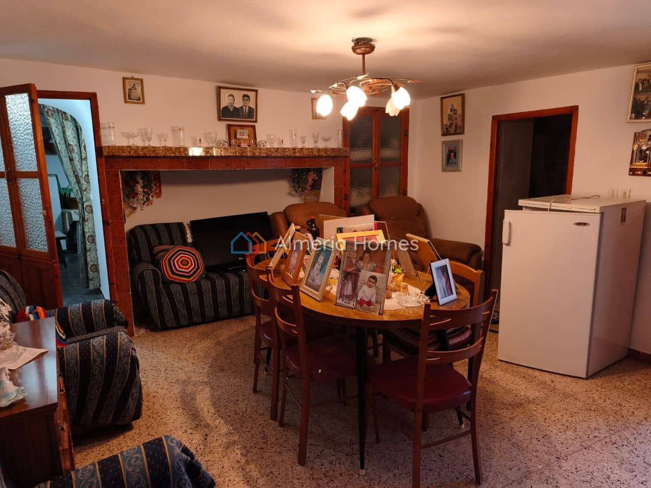 3 makuuhuone Maalaistalo myytävänä paikassa Huescar - 35 000 € (Ref: 10030974)