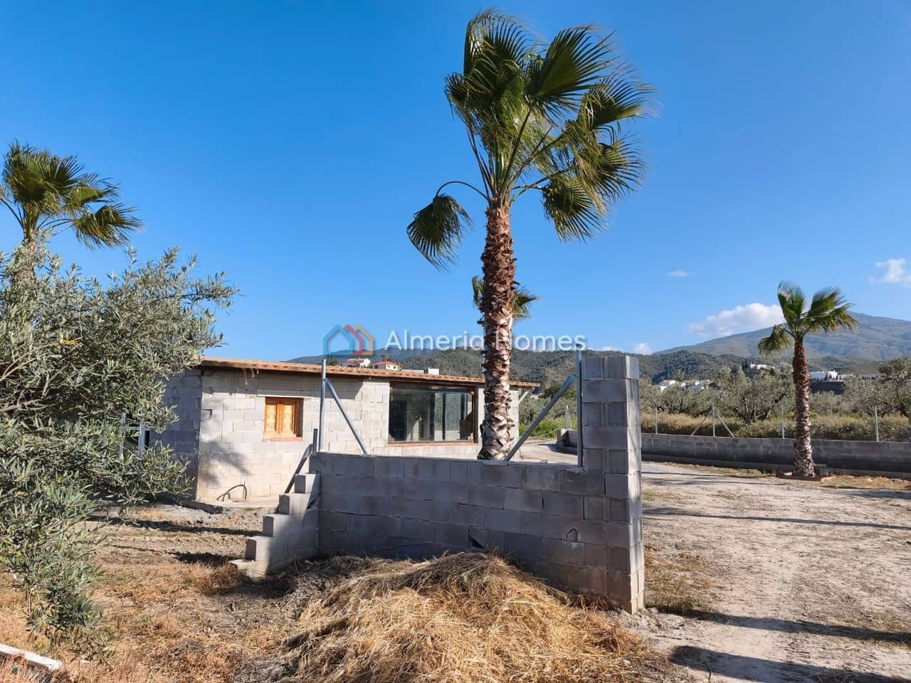 2 bedroom Finca/Country House for sale in Armuna de Almanzora - € 80,000 (Ref: 10030975)