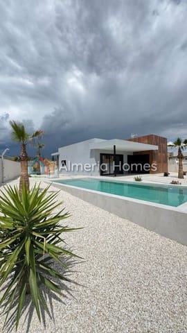3 soverom Villa til salgs i Los Gallardos med svømmebasseng - € 324 000 (Ref: 10030979)