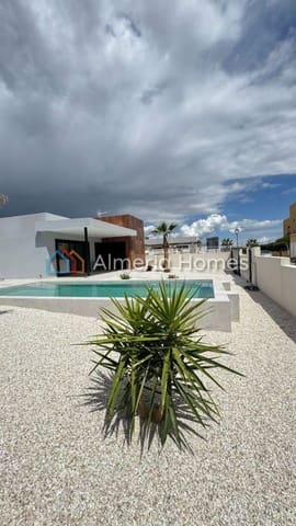 3 soverom Villa til salgs i Los Gallardos med svømmebasseng - € 324 000 (Ref: 10030979)