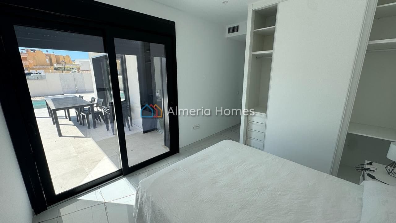 3 soverom Villa til salgs i Los Gallardos med svømmebasseng - € 324 000 (Ref: 10030979)