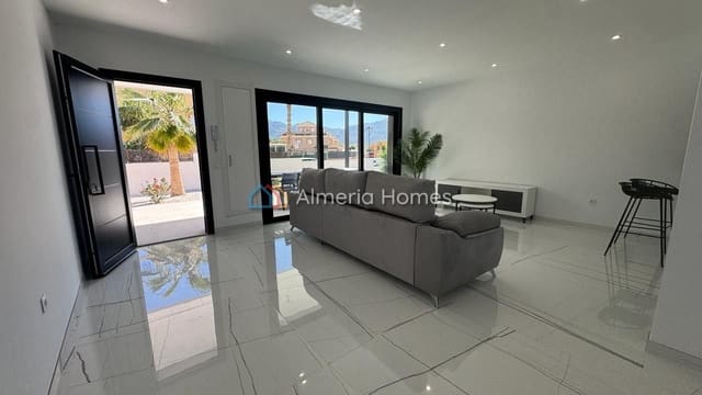 3 soverom Villa til salgs i Los Gallardos med svømmebasseng - € 324 000 (Ref: 10030979)