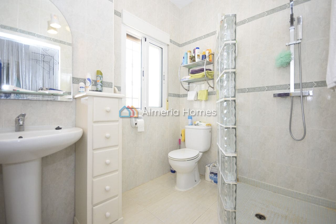 3 quarto Moradia para venda em Oria com piscina - 224 995 € (Ref: 10035945)