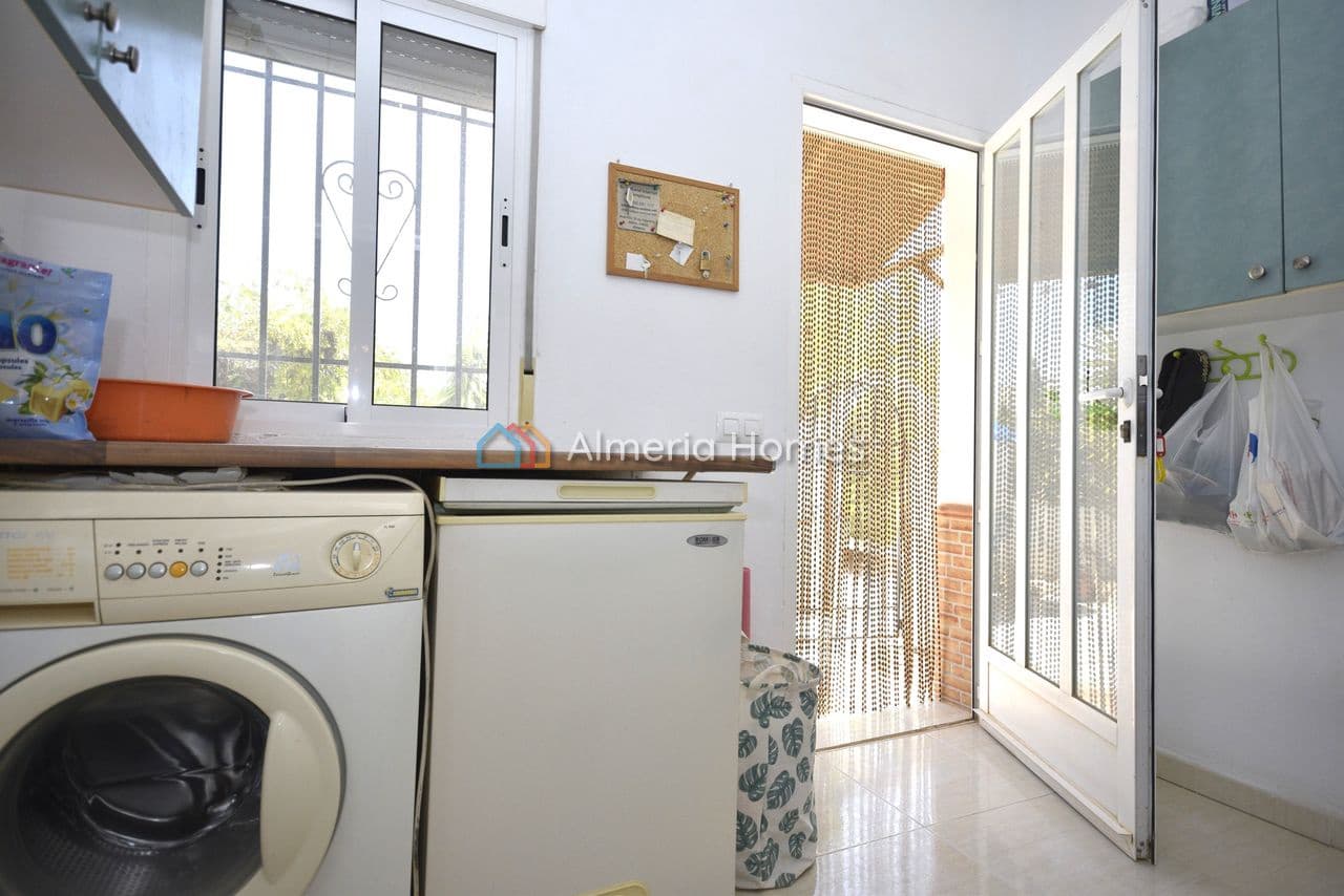 3 quarto Moradia para venda em Oria com piscina - 224 995 € (Ref: 10035945)