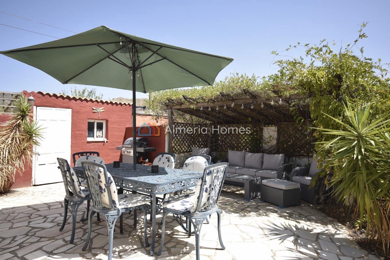 3 quarto Moradia para venda em Oria com piscina - 224 995 € (Ref: 10035945)