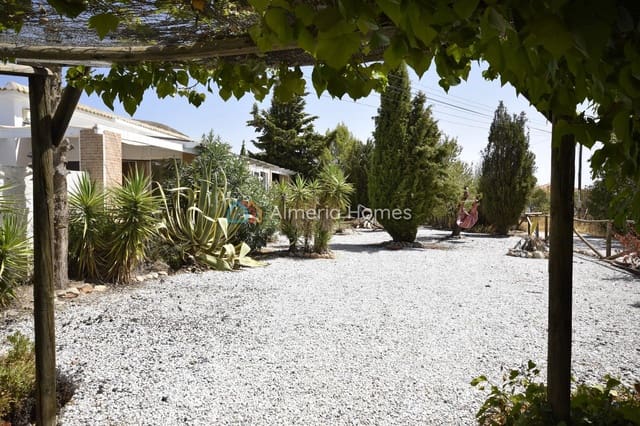 3 quarto Moradia para venda em Oria com piscina - 224 995 € (Ref: 10035945)