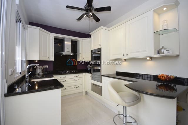 3 camera da letto Villa in vendita in Partaloa con piscina garage - 264.995 € (Rif: 10041800)