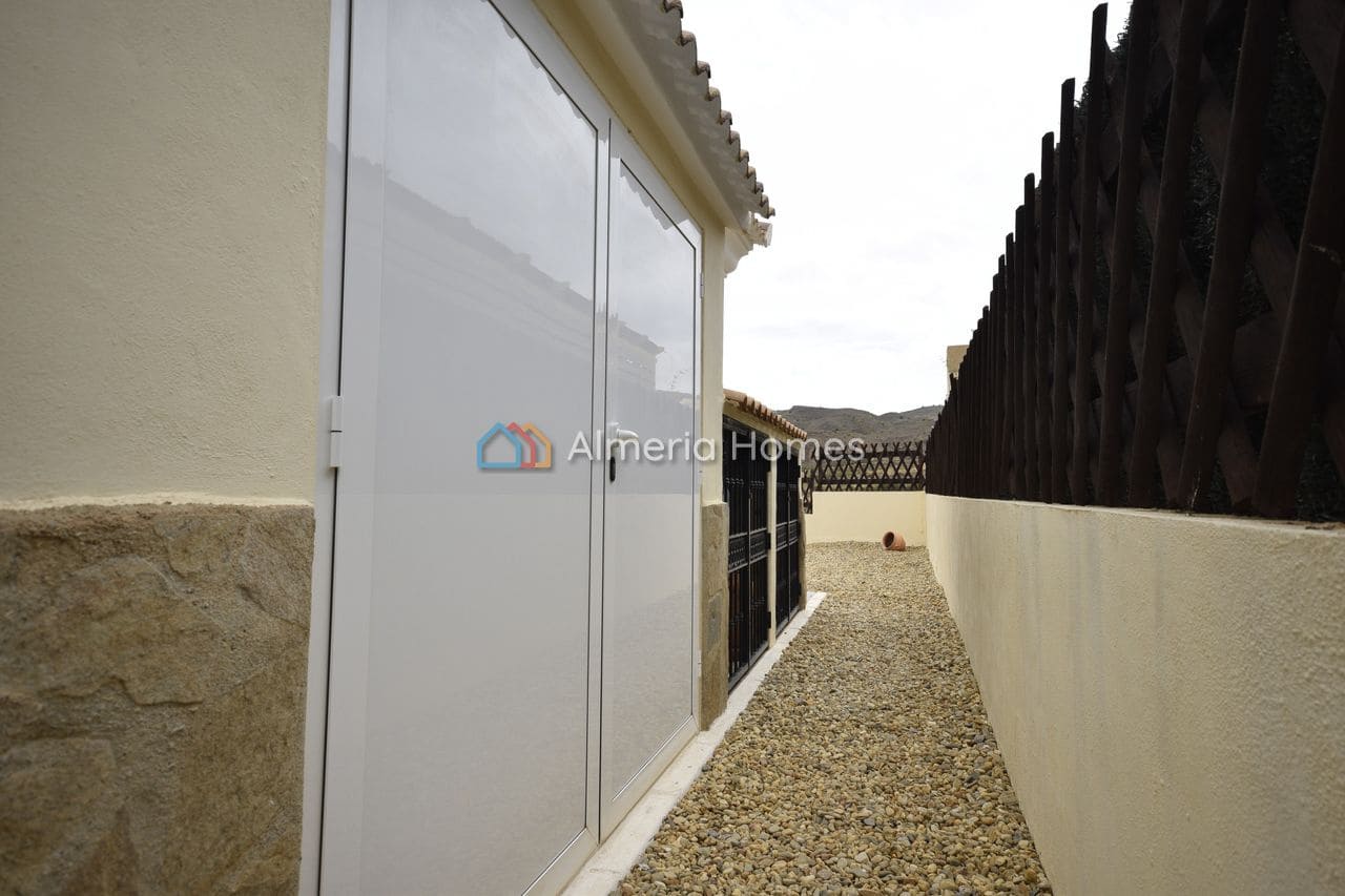 3 camera da letto Villa in vendita in Partaloa con piscina garage - 264.995 € (Rif: 10041800)