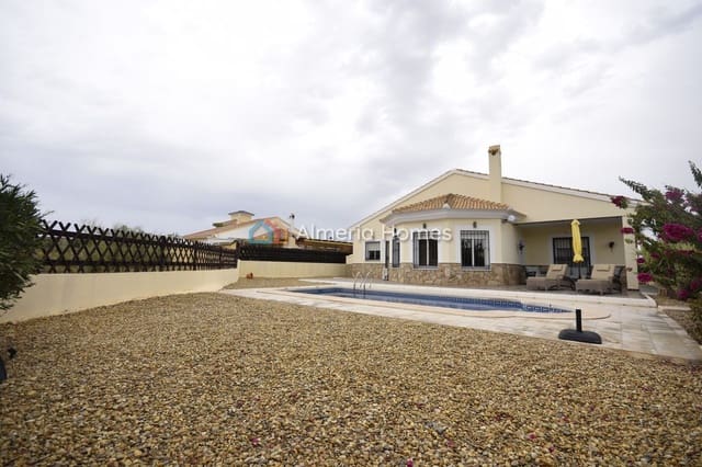 3 camera da letto Villa in vendita in Partaloa con piscina garage - 264.995 € (Rif: 10041800)