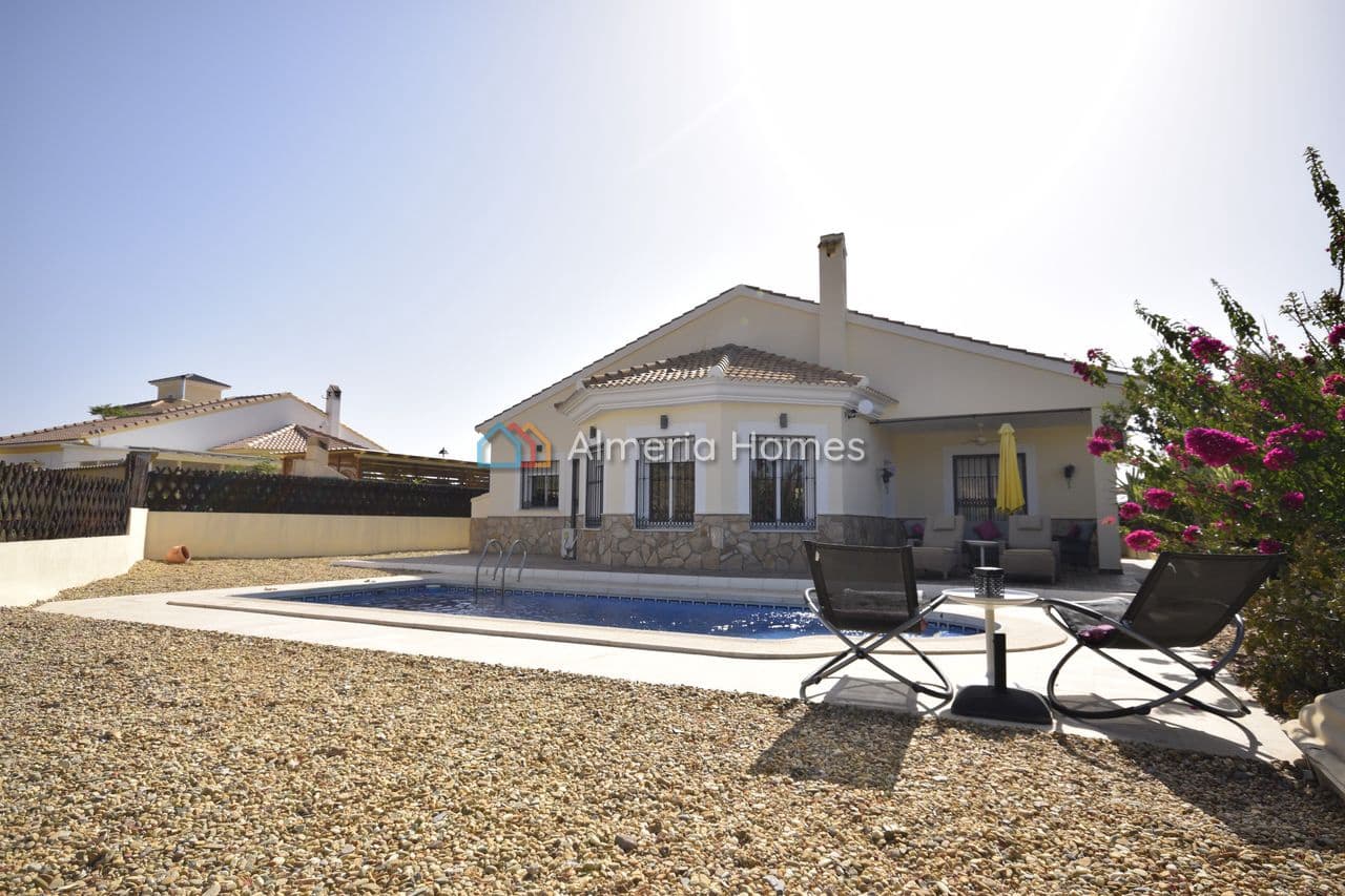 3 bedroom Villa for sale in Partaloa with pool garage - € 264,995 (Ref: 10041800)