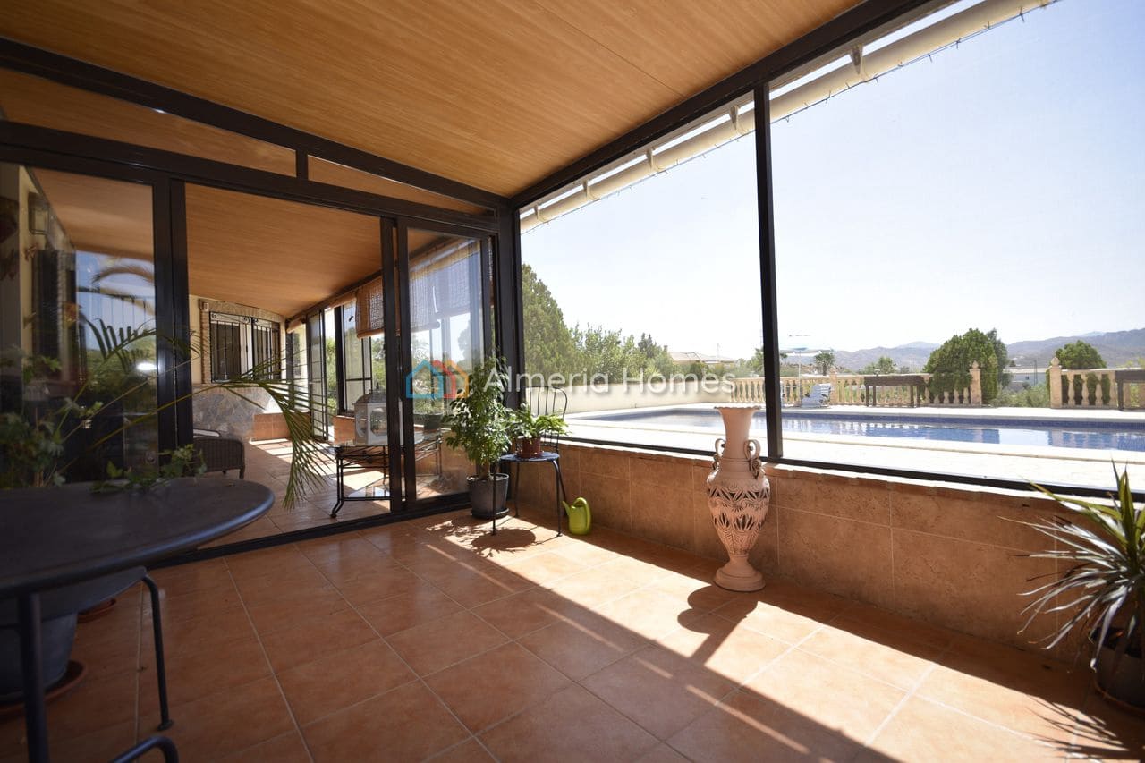 5 bedroom Villa for sale in Cantoria with pool garage - € 349,995 (Ref: 10041966)