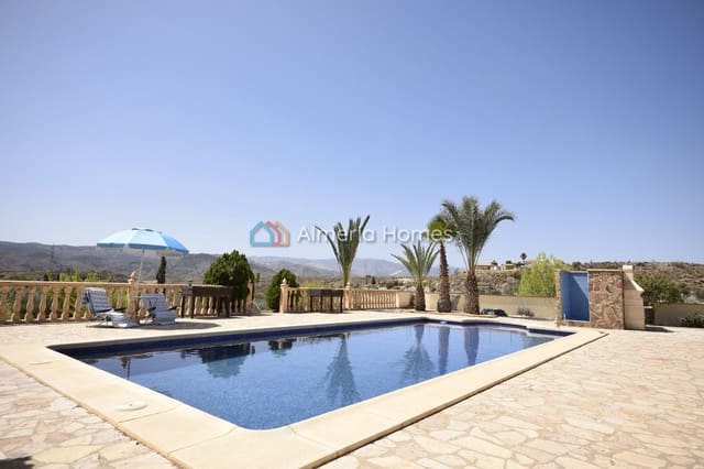 5 bedroom Villa for sale in Cantoria with pool garage - € 349,995 (Ref: 10041966)