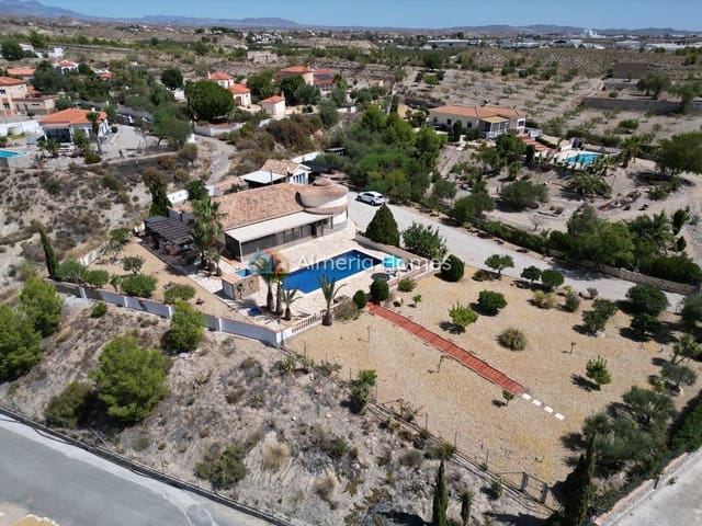 5 slaapkamer Villa te koop in Cantoria met zwembad garage - € 349.995 (Ref: 10041966)