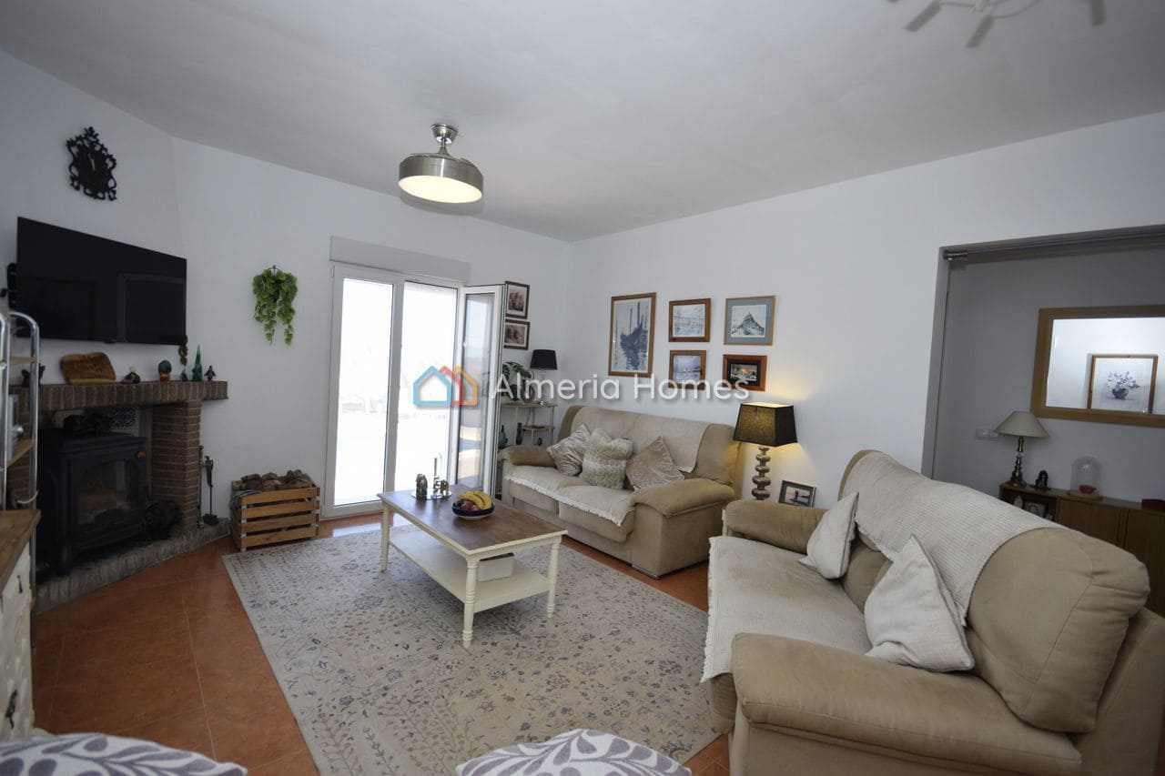 3 slaapkamer Villa te koop in Oria met zwembad garage - € 259.995 (Ref: 10044057)