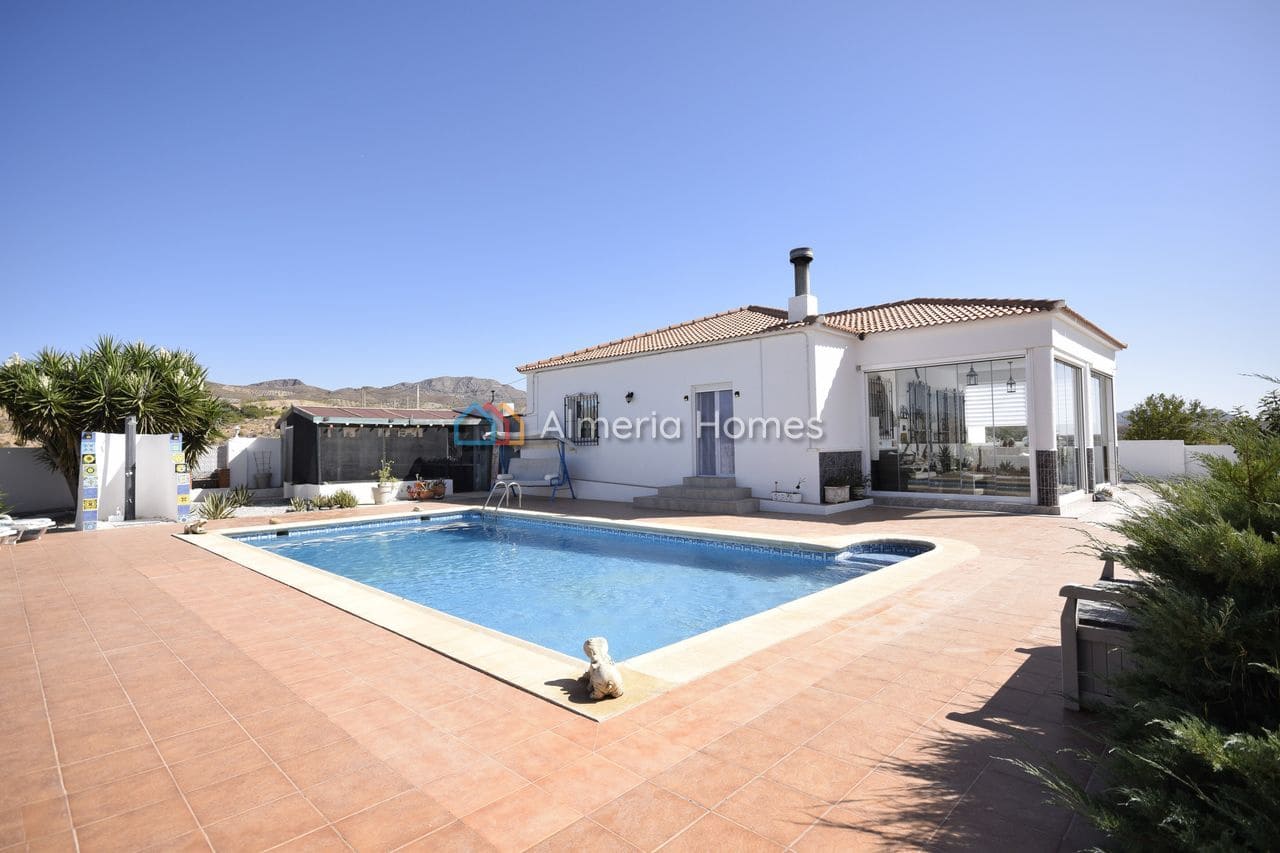 3 slaapkamer Villa te koop in Oria met zwembad garage - € 259.995 (Ref: 10044057)