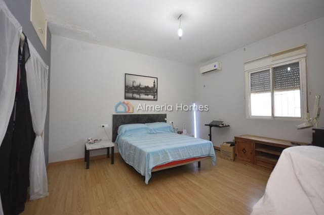3 Zimmer Villa zu verkaufen in Arboleas - 195.000 € (Ref: 10045927)